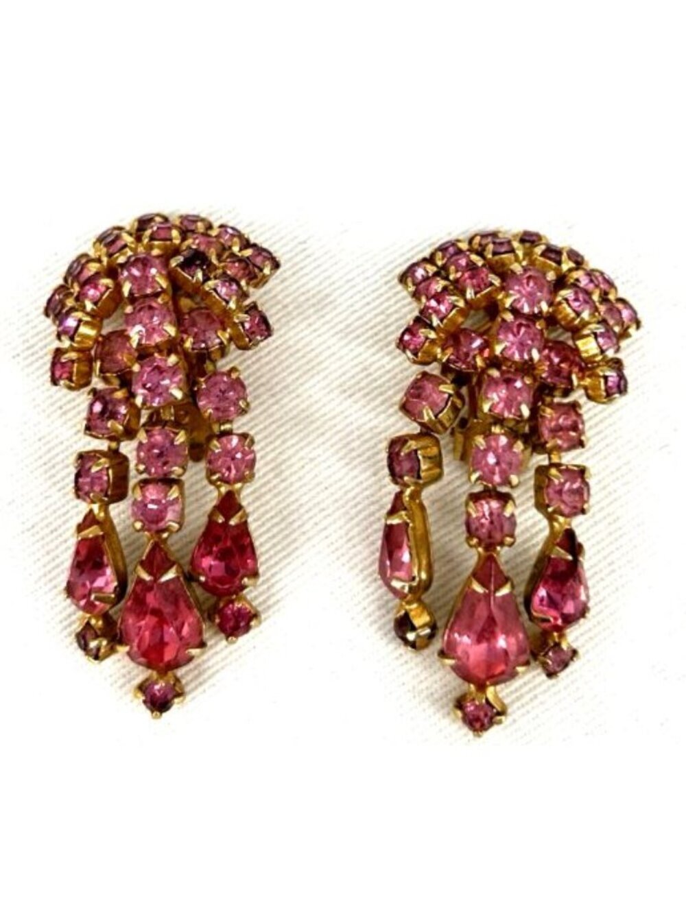 Rhinestone Earrings Pink Waterfall Goldtone Metal Unsigned Clip On 2" Vtg